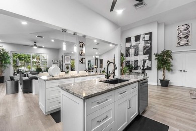 Experience luxury living in this beautifully renovated home - photo 7