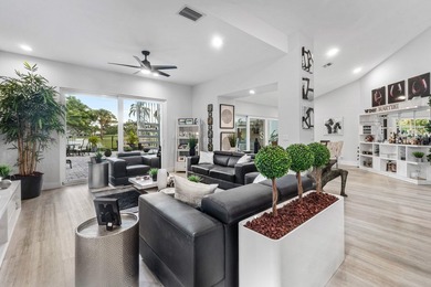 Experience luxury living in this beautifully renovated home - photo 10