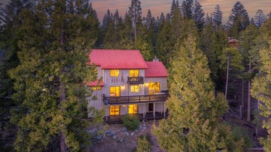 Looking for a cabin that has it all? Escape to this three story - photo 3