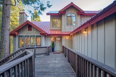 Looking for a cabin that has it all? Escape to this three story - photo 5