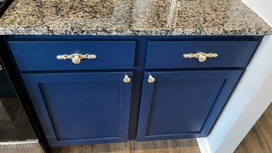 Seller Motivated! Nearly New Smart Home with 7 year structural - photo 12