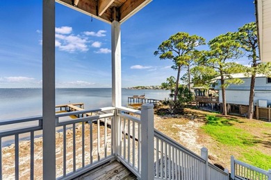 Beautiful Gary Ulrich custom built bay front home. Boat dock - photo 14