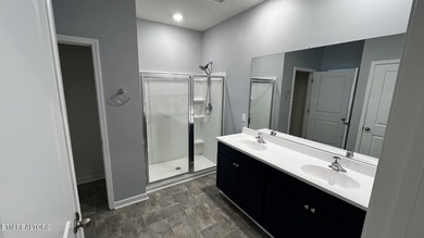 Seller Motivated! Nearly New Smart Home with 7 year structural - photo 17