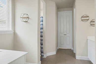 5621 Salt Springs Dr. is the kind of home that simply works-for - photo 24