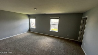 Seller Motivated! Nearly New Smart Home with 7 year structural - photo 25