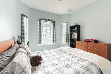 Welcome to this spacious FULLY FURNISHED 4BR home! Updates - photo 26