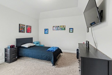 5621 Salt Springs Dr. is the kind of home that simply works-for - photo 30