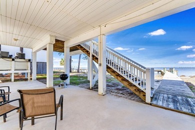 Beautiful Gary Ulrich custom built bay front home. Boat dock - photo 38
