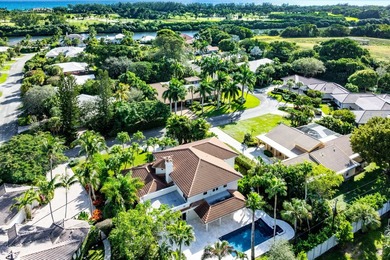 Welcome to this timeless Gulf Stream residence, perfectly - photo 5