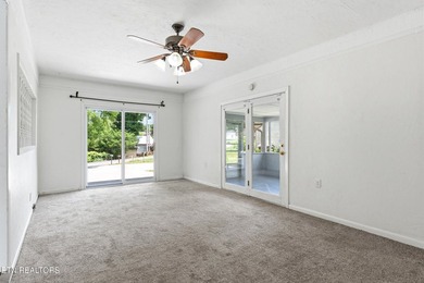 Welcome to 513 Smokey Drive in Loudon, TN! This charming - photo 15