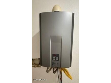 Commercial property encompassing roughly 1 acre, which includes