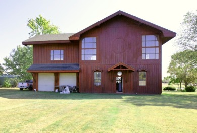 Unfinished 4,000+ sqft waterfront home on Lake Fork in Yantis Tx - Lake Home For Sale in Yantis, Texas