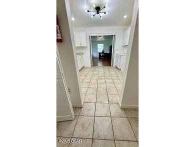 Commercial property encompassing roughly 1 acre, which includes