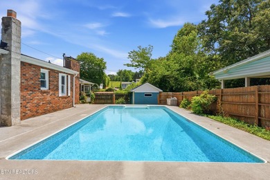 Welcome to 513 Smokey Drive in Loudon, TN! This charming - photo 27