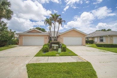 THE HOME YOU'VE BEEN LOOKING FOR!! This beautifully updated - photo 1