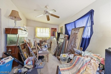 INVESTOR SPECIAL in The Villas! Calling all flippers, renovators - photo 13
