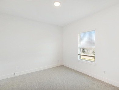 Ready Now!Step into the epitome of modern living with this - photo 21