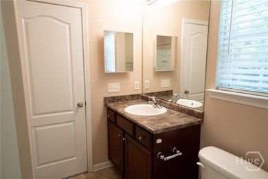 Beautifully maintained 3-bedroom, 2-bath home ideally located - photo 22
