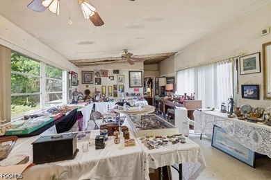INVESTOR SPECIAL in The Villas! Calling all flippers, renovators - photo 23