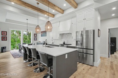 Luxury Meets Nature at 428 Ingoti Lane Nestled among mature - photo 8