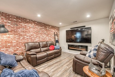Luxury living in this Clovis Countryside, Sonoma inspired Ranch - photo 33