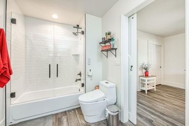 Luxury living in this Clovis Countryside, Sonoma inspired Ranch - photo 36