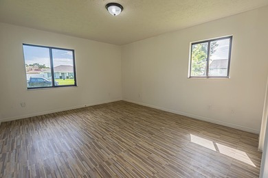 Opportunity awaits! This freshly painted 2-bedroom, 2-bath home - photo 10