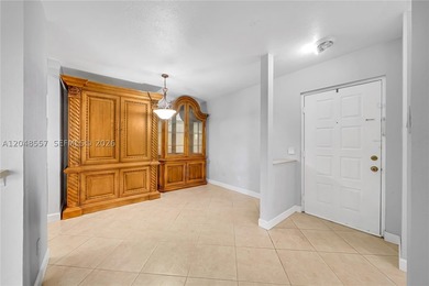 Welcome to this move-in ready 2-bedroom, 2-bathroom first-floor - photo 8