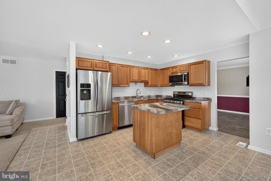 Welcome to 43 Nita Drive in the desirable Garrison Lake Green - photo 8