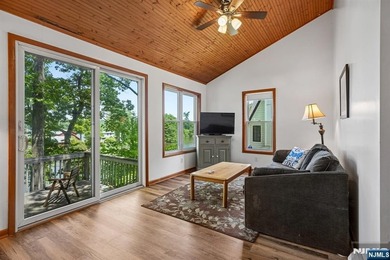 Wake up to the beauty of Highland Lakes in this move-in ready - photo 15