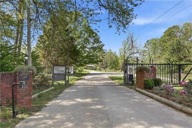 Unbeatable value on Lake Lanier! One of the very few true - photo 31