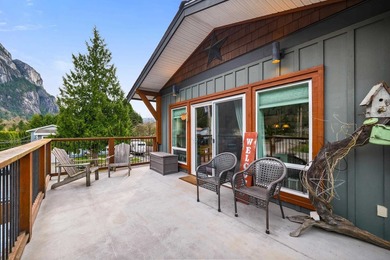 Tucked into the heart of Valleycliffe, this beautiful property - photo 19