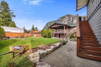 Tucked into the heart of Valleycliffe, this beautiful property - photo 23