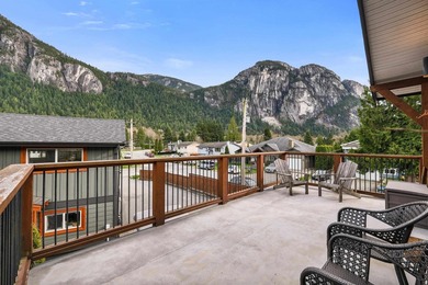 Tucked into the heart of Valleycliffe, this beautiful property - photo 30