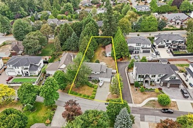 Rare 1/2 Acre property with outstanding future development - photo 3