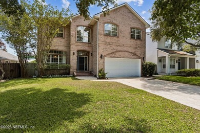 Ideally situated on a dead end street, east of A1A in the heart - photo 3