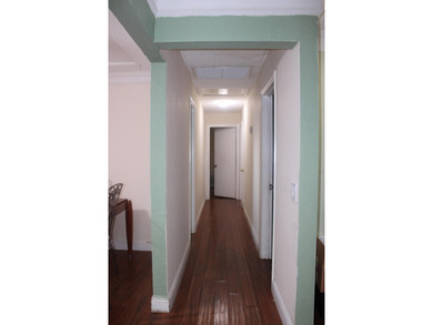 LOCATION,LOCATION,LOCATION OF Sweet Home! Freshly Painted, Long - photo 5