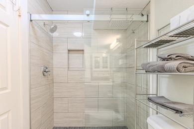 Turnkey Waterfront Condo at Kontiki Beach Resort. Investment - photo 10