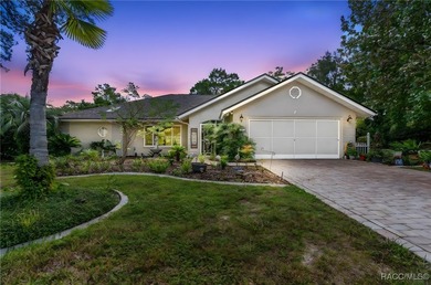Welcome to 4 Ipomoea Court in beautiful Sugarmill Woods! This - photo 1