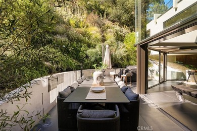 Discover this stunning modern residence designed by renowned - photo 8