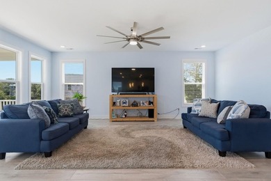 Three-bedroom, two-and-a-half-bathroom, elevated - photo 13