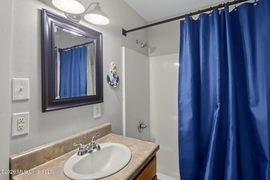 Bring your jet skis, kayaks, boats! Remodeled 2 bedroom/2 full - photo 14
