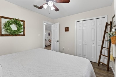 Don't miss this beautifully updated Smart Home with Florida - photo 20