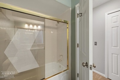 ** Beautifully Updated Ranch-style 2 bedroom, 2 full bath - photo 22