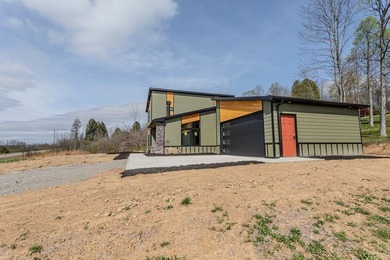 Stunning New Construction near Youghiogheny Lake - Modern Design - photo 3