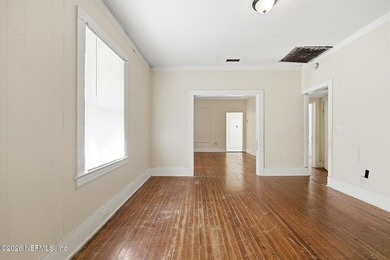 Re-roof completed in 2023. This single-story 4-bedroom - photo 10