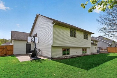 Welcome to 17950 Concord St NW, Elk River, MN 55330! This - photo 43
