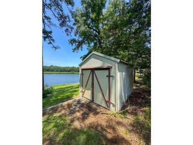 Welcome to The Homeplace, a private lakeside retreat in Hughes - photo 44