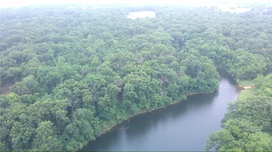 Beautiful lakefront property on SWEPCO Lake offering the perfect - photo 7