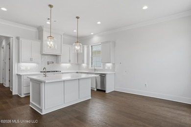 Welcome to luxury living in the sought-after Southampton Garden - photo 15